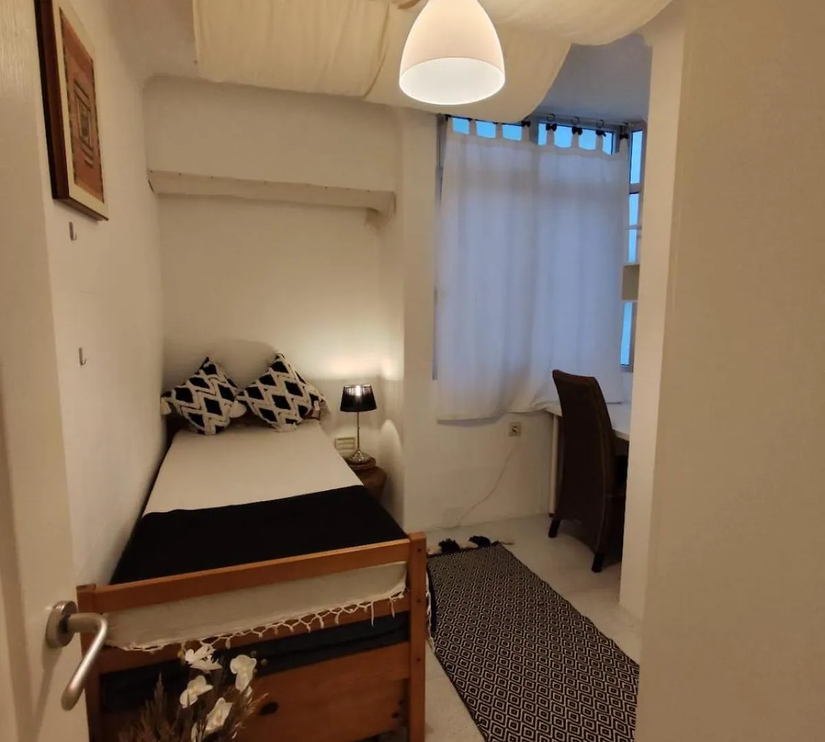 Cozy Beachfront 2B Apartment Estepona